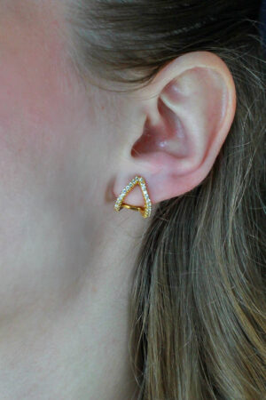 Brinco Bless Cravejado em Ouro