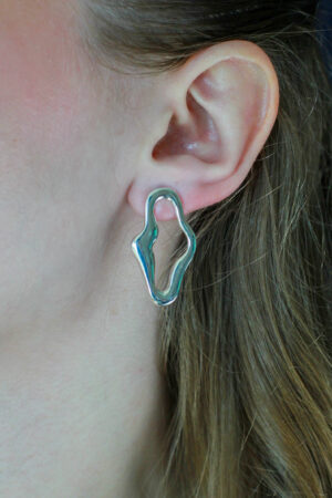 Brinco Orgânico G em Prata