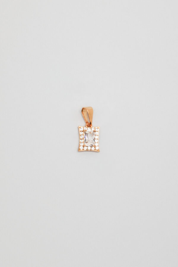 15359037731-verona-16.jpg Pingente Quadrado Cravejado em Ouro