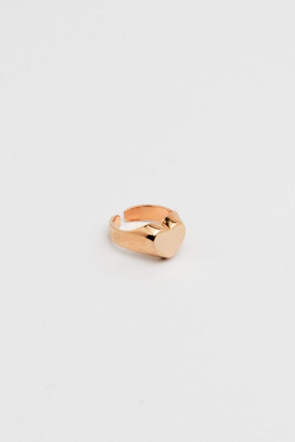 Anel de Dedinho Coração em Ouro